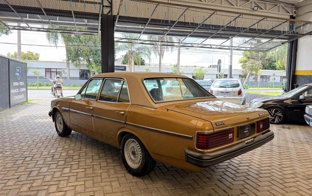 imagem-https://www.socarrao.com.br/sc-vehicle-images-prod/4263086/1791038966672-8538198_9_B_23578caccf.jpeg