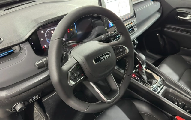 imagem-https://www.socarrao.com.br/sc-vehicle-images-prod/4263090/1790962869996-10_023822.jpg