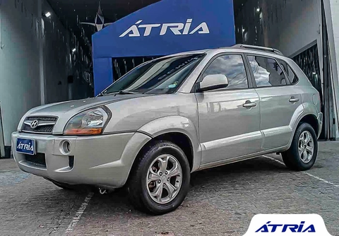 Hyundai Tucson 2.0 16V Aut. 2015 Prata — foto 1 de 3