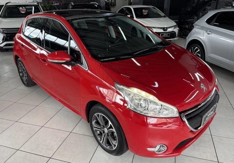 Peugeot 208 2015 Vermelho — foto 1 de 3