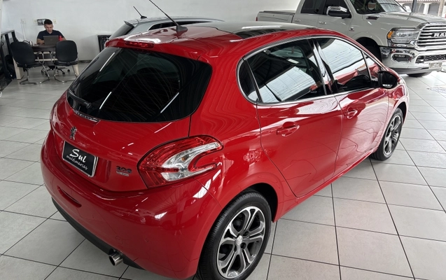 imagem-https://www.socarrao.com.br/sc-vehicle-images-prod/4263097/1790964624149-ugBNQrQIsLH04J1rZTNvVp77VFfeevVh.jpg