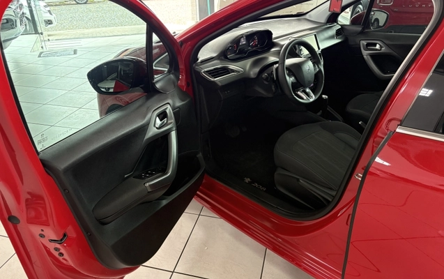 imagem-https://www.socarrao.com.br/sc-vehicle-images-prod/4263097/1790964624150-XBVOJqmAoOeKndOuApcN7eHFmO1b0YBb.jpg