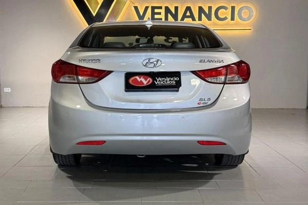 imagem-https://www.socarrao.com.br/sc-vehicle-images-prod/4263110/1790963192123-8435742_9_B_e4c90bb419.jpeg