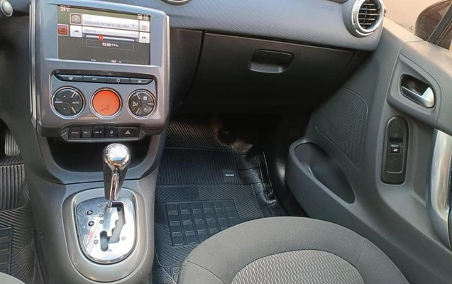 imagem-https://www.socarrao.com.br/sc-vehicle-images-prod/4263112/1791486706396-8538319_5_B_a8393301ee.jpeg