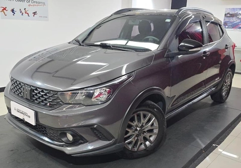 Fiat Argo TREKKING 1.3 8V Flex 2022 Cinza — foto 1 de 3