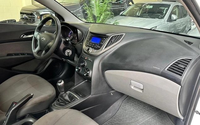 imagem-https://www.socarrao.com.br/sc-vehicle-images-prod/4263173/1790963550463-8438088_1_B_39bdf19528.jpeg