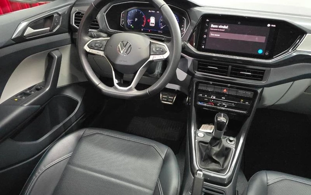 imagem-https://www.socarrao.com.br/sc-vehicle-images-prod/4263184/1790963612441-8538389_12_B_61d7e691f7.jpeg
