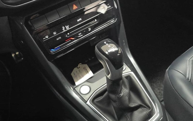 imagem-https://www.socarrao.com.br/sc-vehicle-images-prod/4263184/1790963612448-8538389_14_B_4d57e6dd2e.jpeg