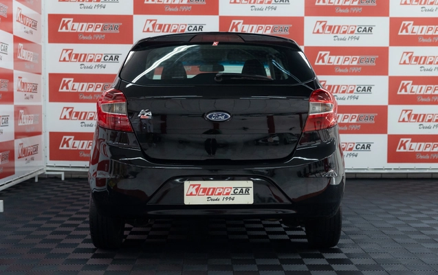 imagem-https://www.socarrao.com.br/sc-vehicle-images-prod/4263211/1790963713061-mSlpWTnZODg7Z955zhExm3XEDq2JPd8w.jpg
