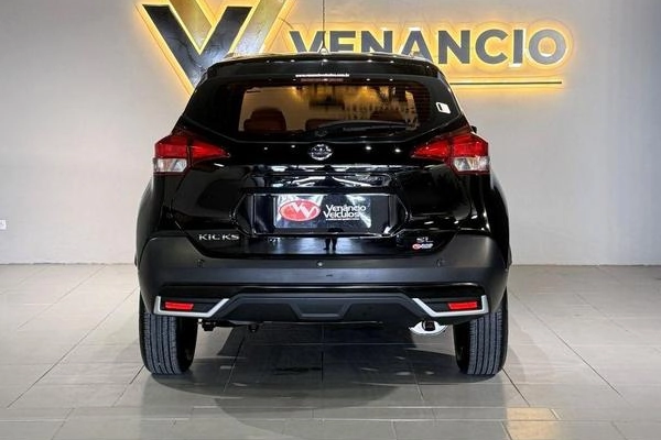 imagem-https://www.socarrao.com.br/sc-vehicle-images-prod/4263224/1790963894750-8435444_13_B_7d3a3d00c5.jpeg