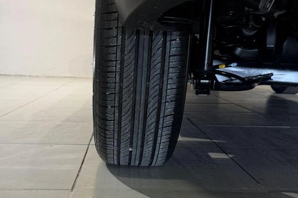 imagem-https://www.socarrao.com.br/sc-vehicle-images-prod/4263224/1790963894756-8435444_12_B_7bcc3e34e3.jpeg