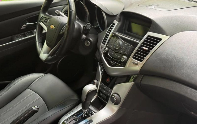 imagem-https://www.socarrao.com.br/sc-vehicle-images-prod/4263233/1791463746794-8422149_11_B_016fd31cb2.jpeg