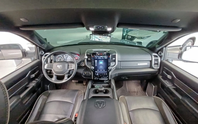 imagem-https://www.socarrao.com.br/sc-vehicle-images-prod/4263239/1790964127599-vehicle_image_1790964079_61212642d17e938b9a0b7313de5250af.jpeg