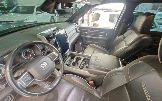 imagem-https://www.socarrao.com.br/sc-vehicle-images-prod/4263239/1790964127601-vehicle_image_1790964085_232080b69f03b7f72cba5544d87916d2.jpeg