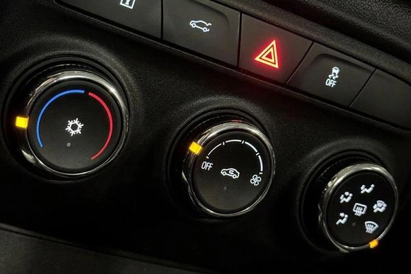 imagem-https://www.socarrao.com.br/sc-vehicle-images-prod/4263270/1790970378794-8173807_0_B_164bf1b3ab.jpeg