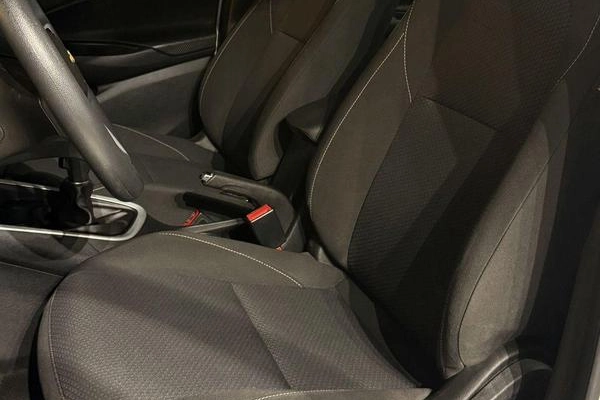 imagem-https://www.socarrao.com.br/sc-vehicle-images-prod/4263270/1790970378827-8173807_7_B_3f457252f7.jpeg