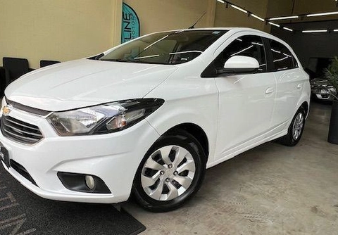 Chevrolet Onix 2019 Branco — foto 1 de 3