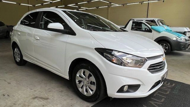 imagem-https://www.socarrao.com.br/sc-vehicle-images-prod/4263315/1790964419011-7472900_13_B_efd1a1a8d8.jpeg