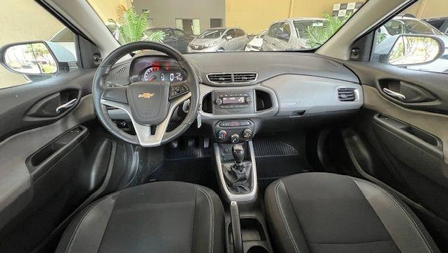 imagem-https://www.socarrao.com.br/sc-vehicle-images-prod/4263315/1790964419031-7472900_8_B_a8ecbac32e.jpeg