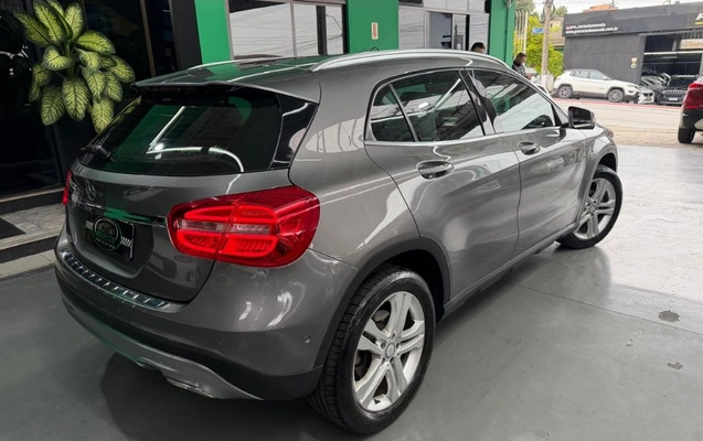 imagem-https://www.socarrao.com.br/sc-vehicle-images-prod/4263328/1792067686659-gb-c6f521f.jpeg