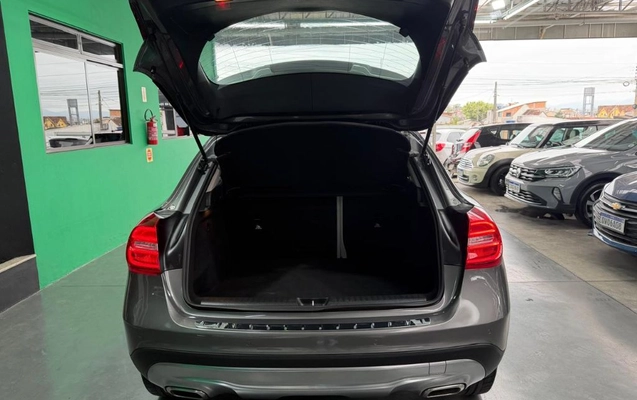 imagem-https://www.socarrao.com.br/sc-vehicle-images-prod/4263328/1792067686666-gb-3d5f0f6.jpeg