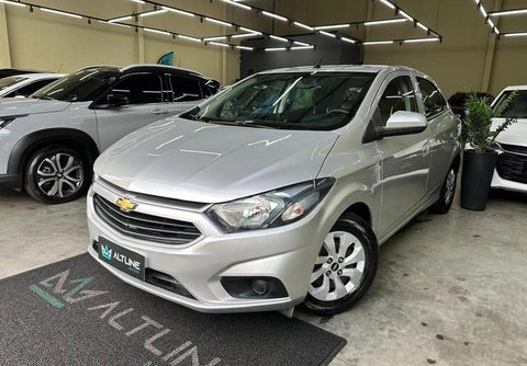 Chevrolet Onix 2019 Prata — foto 1 de 3