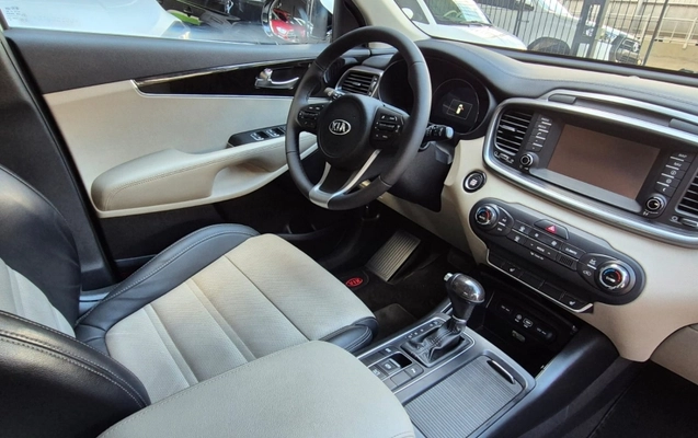 imagem-https://www.socarrao.com.br/sc-vehicle-images-prod/4263340/1790964619938-XUP8VfVtDshUTZ4MTa1rsxaJ9ZTvdttR.jpg