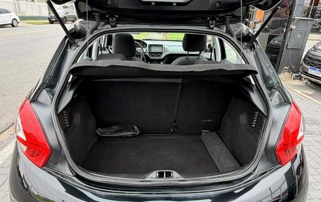imagem-https://www.socarrao.com.br/sc-vehicle-images-prod/4263350/1792692028892-8354151_12_B_a2ba67d13f.jpeg