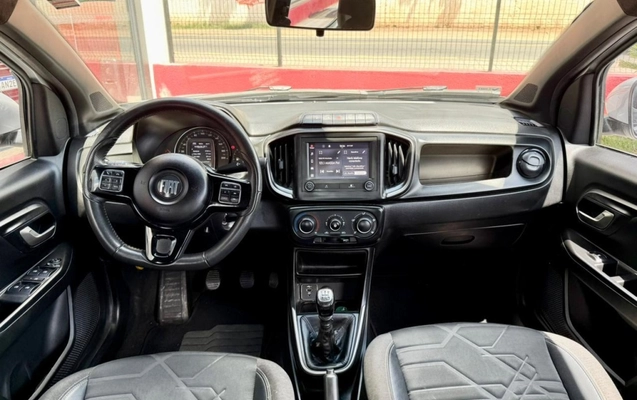 imagem-https://www.socarrao.com.br/sc-vehicle-images-prod/4263357/1790964850520-4_031337.jpg