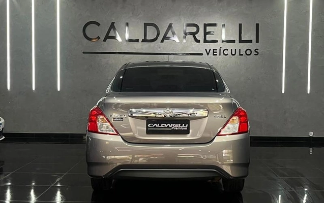 imagem-https://www.socarrao.com.br/sc-vehicle-images-prod/4263416/1791307635143-8537415_3_B_6accb820ab.jpeg