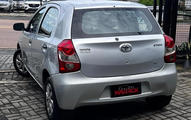 imagem-https://www.socarrao.com.br/sc-vehicle-images-prod/4263464/1790965432977-8538517_6_B_e6391d7168.jpeg