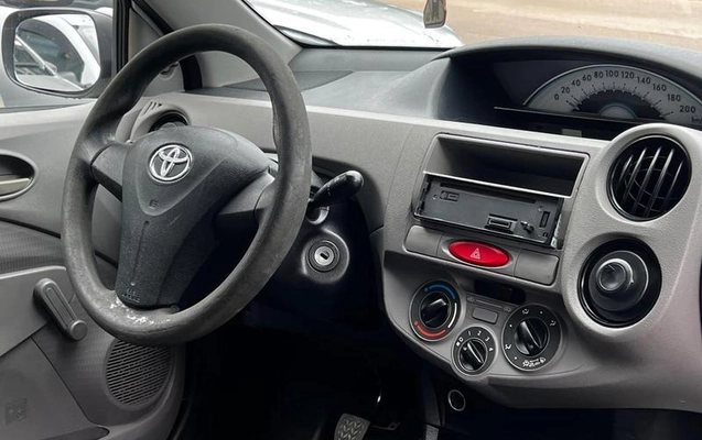 imagem-https://www.socarrao.com.br/sc-vehicle-images-prod/4263464/1790965432980-8538517_0_B_912bbf3ce3.jpeg