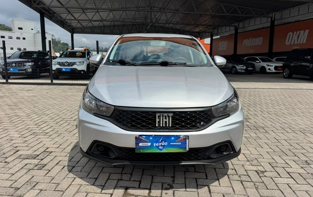 imagem-https://www.socarrao.com.br/sc-vehicle-images-prod/4263465/1790965436749-732aa953-3c66-458c-b008-efeaf70f4372.jpg