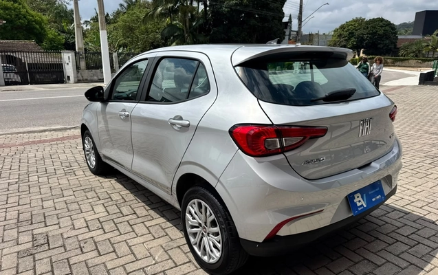 imagem-https://www.socarrao.com.br/sc-vehicle-images-prod/4263465/1790965436757-01b0473a-4fc6-49c0-afa7-dfcbecd4180a.jpg