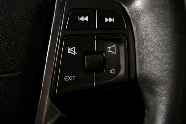imagem-https://www.socarrao.com.br/sc-vehicle-images-prod/4263474/1790965497952-8167823_6_B_86a45eb537.jpeg