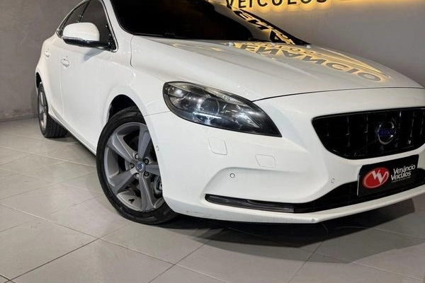 imagem-https://www.socarrao.com.br/sc-vehicle-images-prod/4263474/1790965497956-8167823_18_B_5852014e82.jpeg