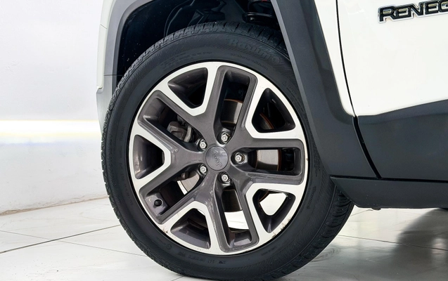 imagem-https://www.socarrao.com.br/sc-vehicle-images-prod/4263475/1790965669181-50c8ac7835af4f0d9dbf6fbe9bccb38d_1790965496206.jpg