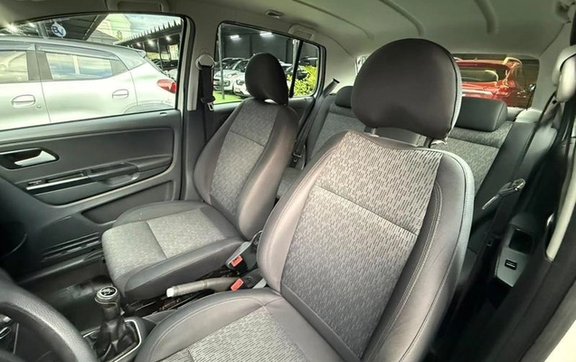 imagem-https://www.socarrao.com.br/sc-vehicle-images-prod/4263482/1790965676461-8470194_4_B_2e81d8f53c.jpeg
