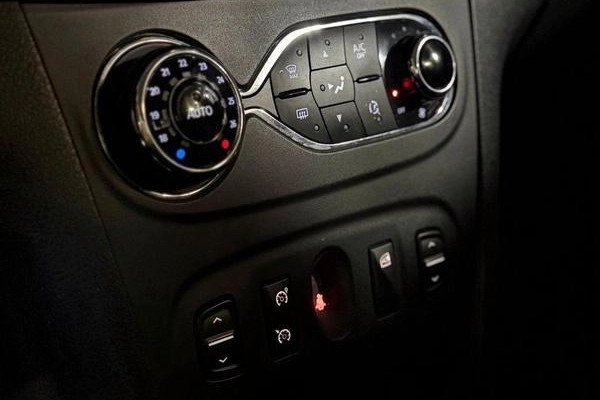 imagem-https://www.socarrao.com.br/sc-vehicle-images-prod/4263523/1790966233003-8319806_4_B_d7210a7315.jpeg