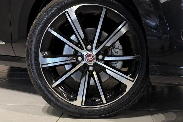 imagem-https://www.socarrao.com.br/sc-vehicle-images-prod/4263531/1790966052771-8157183_4_B_f6a8a36fa8.jpeg