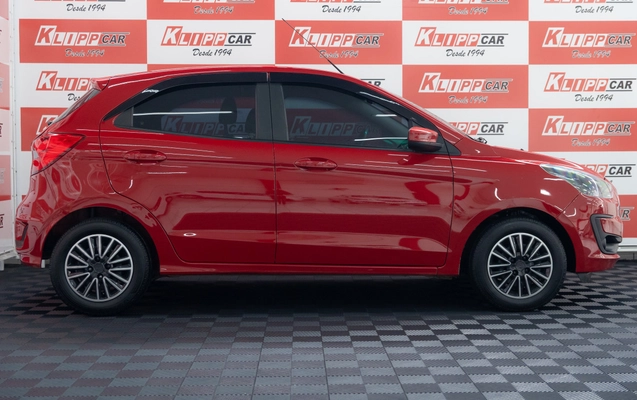 imagem-https://www.socarrao.com.br/sc-vehicle-images-prod/4263535/1790966062348-0Hz6iR7z7ySkigGxovpw7H38idPWGMiZ.jpg