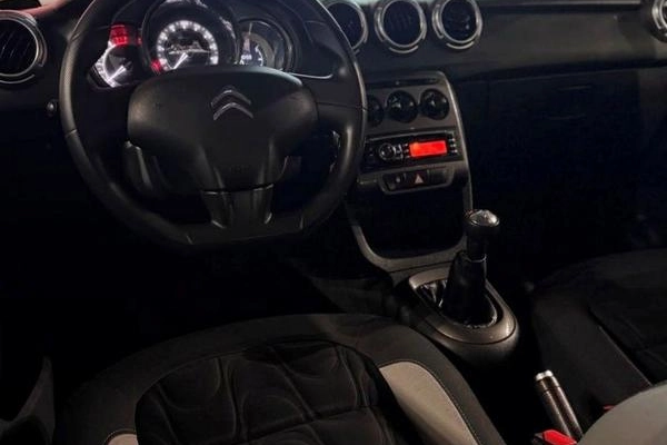 imagem-https://www.socarrao.com.br/sc-vehicle-images-prod/4263544/1790966073934-8108862_1_B_38d6000c1c.jpeg