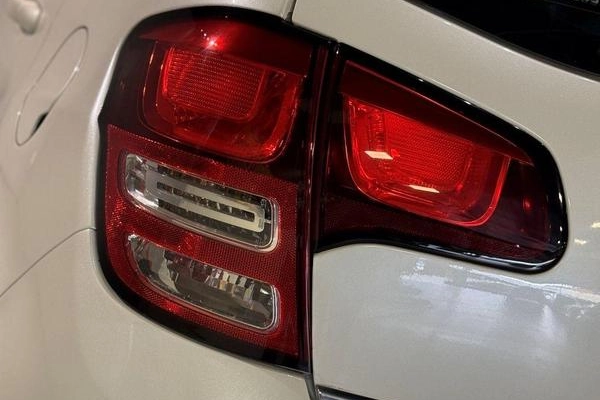 imagem-https://www.socarrao.com.br/sc-vehicle-images-prod/4263544/1790966073955-8108862_5_B_f404adfcf2.jpeg