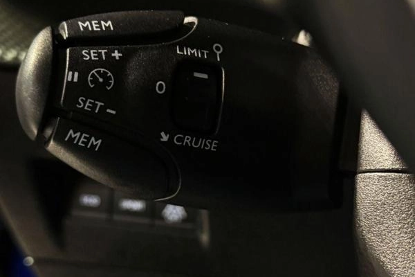 imagem-https://www.socarrao.com.br/sc-vehicle-images-prod/4263547/1790966185082-8331074_0_B_d0d9ab68e1.jpeg