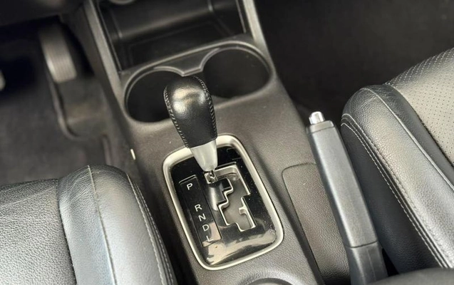 imagem-https://www.socarrao.com.br/sc-vehicle-images-prod/4263562/1790966227660-8538678_4_B_dcec6e9d3d.jpeg