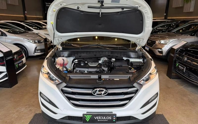 imagem-https://www.socarrao.com.br/sc-vehicle-images-prod/4263578/1792097525440-8538666_11_B_bca5ddff86.jpeg