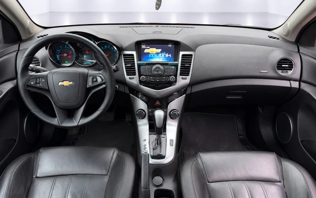 imagem-https://www.socarrao.com.br/sc-vehicle-images-prod/4263579/1790966348326-10_022357.jpg