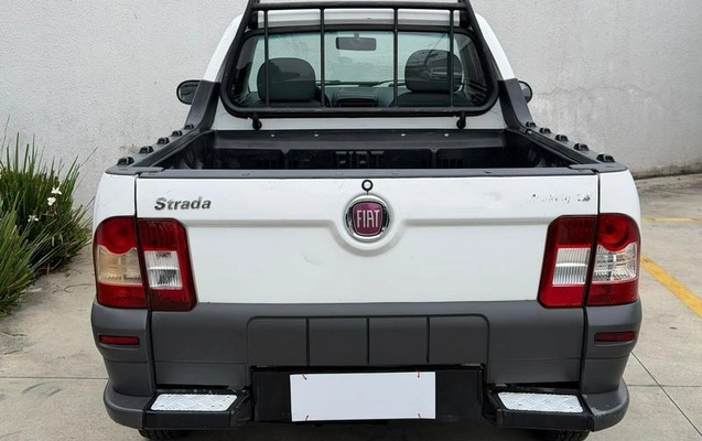 imagem-https://www.socarrao.com.br/sc-vehicle-images-prod/4263593/1790966410559-8538748_5_B_1bd53c38d6.jpeg