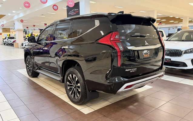 imagem-https://www.socarrao.com.br/sc-vehicle-images-prod/4263594/1790966415830-6e98580f2b704afda0b89e6d886b52de_1790946613285.jpg