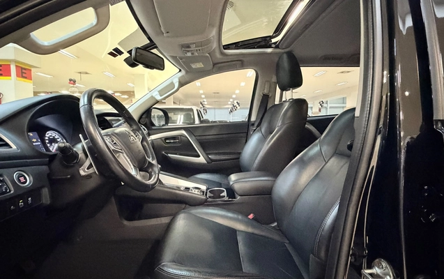 imagem-https://www.socarrao.com.br/sc-vehicle-images-prod/4263594/1790966415835-ab3705df2fe2406188cee0247dc920f3_1790946613310.jpg